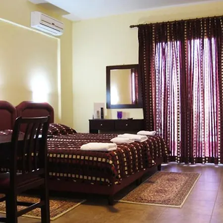 Athena Hotel *
